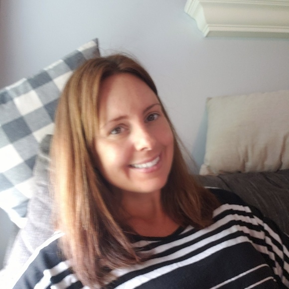 Meet your Posher, Melissa - Picture 1 of 1